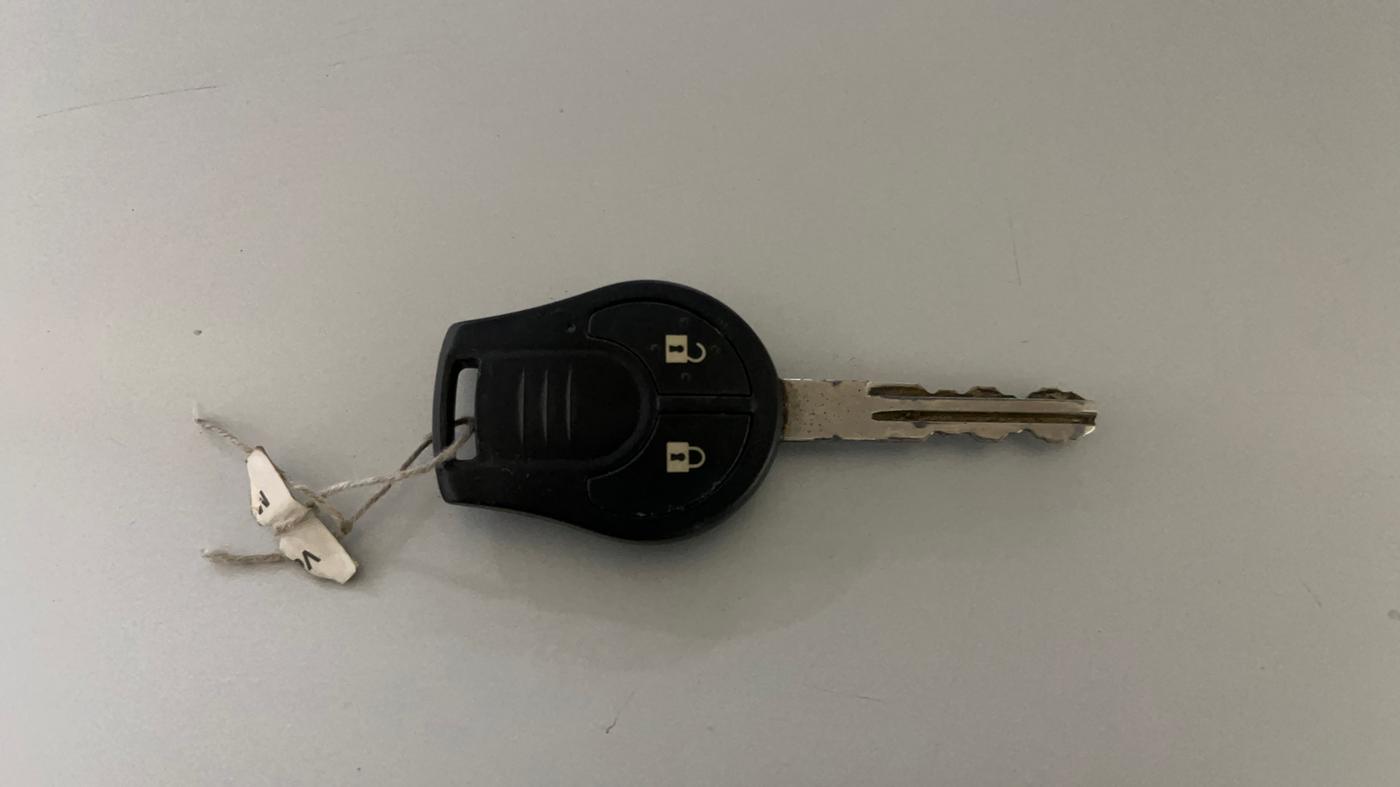 2015 Nissan Micra Active XV, CNG, Manual, 40,138 km, Key Close Up