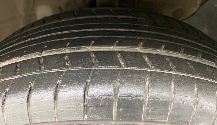 2018 Hyundai Creta 1.6 SX PLUS PETROL, Petrol, Manual, 25,434 km, Right Front Tyre Tread