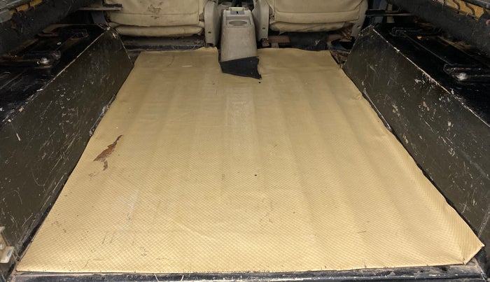 2013 Mahindra Thar CRDE 4X4 BS IV, Diesel, Manual, 65,722 km, Boot Inside