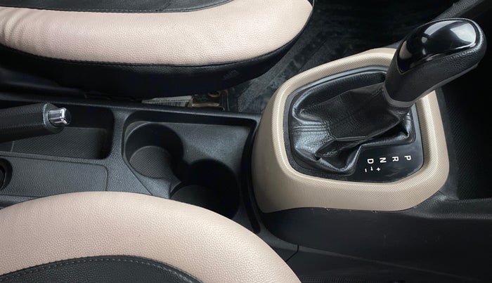 2015 Hyundai Grand i10 ASTA 1.2 AT VTVT, Petrol, Automatic, 67,643 km, Gear Lever