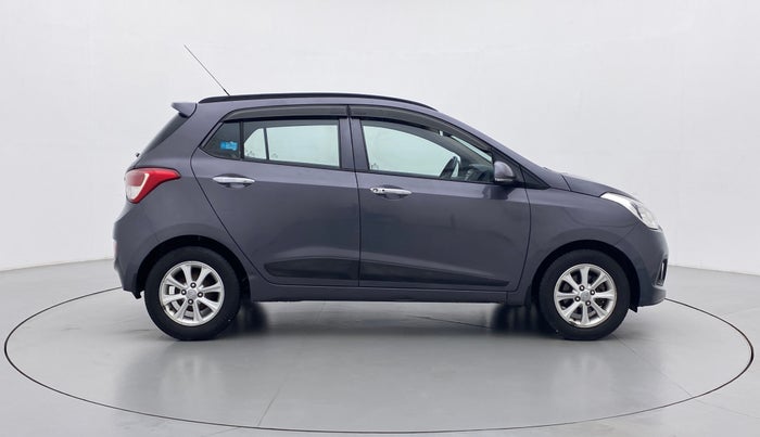 2015 Hyundai Grand i10 ASTA 1.2 AT VTVT, Petrol, Automatic, 67,643 km, Right Side View