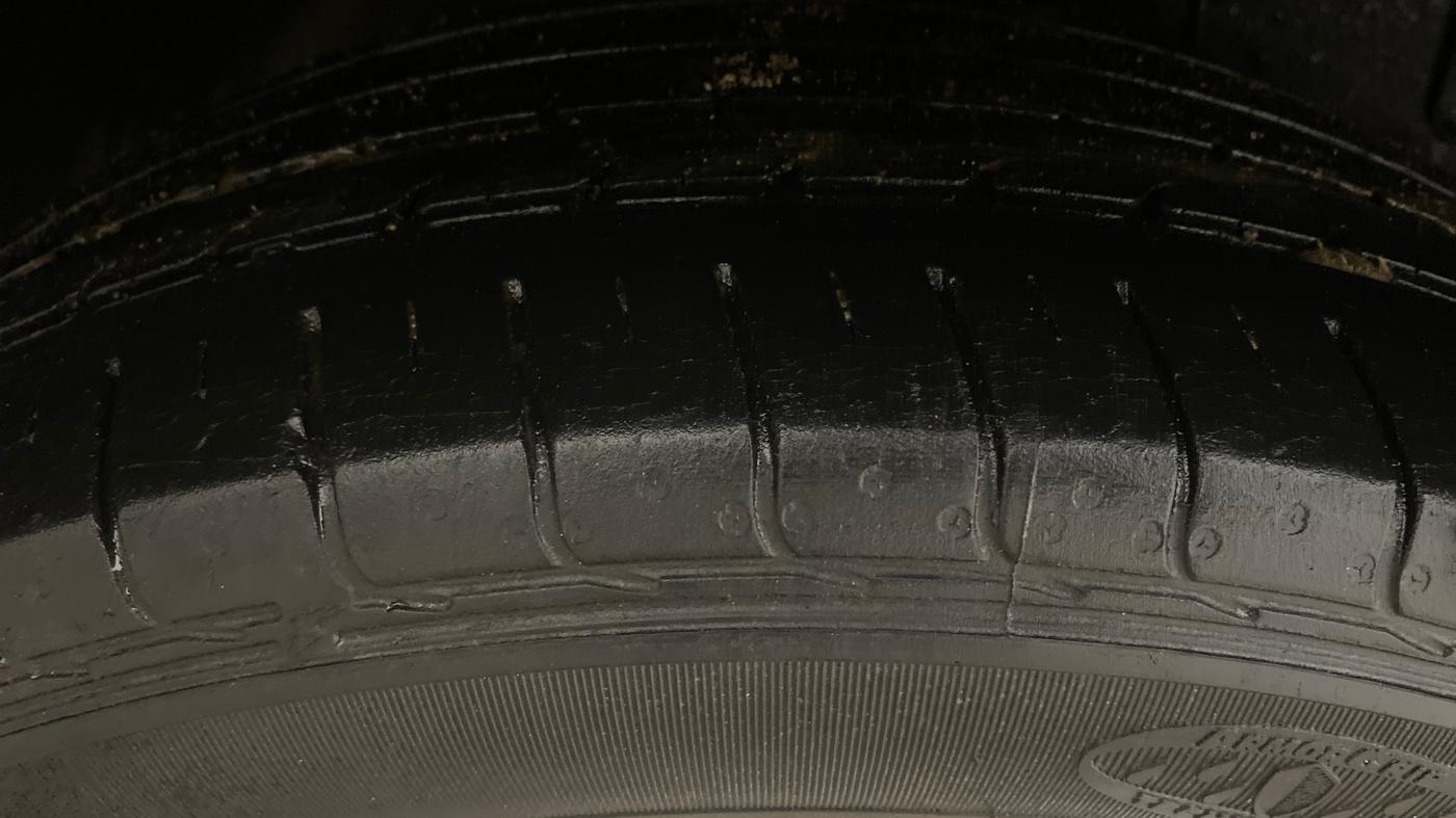 2023 Tata NEXON XM SUNROOF PETROL, Petrol, Manual, 38,495 km, Right Rear Tyre Tread