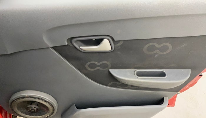 2014 Maruti Alto 800 LXI, Petrol, Manual, 35,796 km, Driver Side Door Panels Control