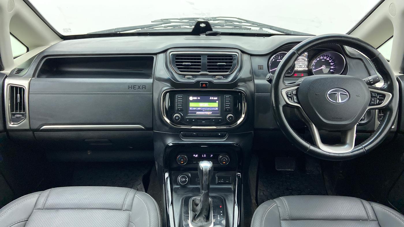 2017 Tata Hexa Varicor 400 XTA, Diesel, Automatic, 31,818 km, Dashboard View