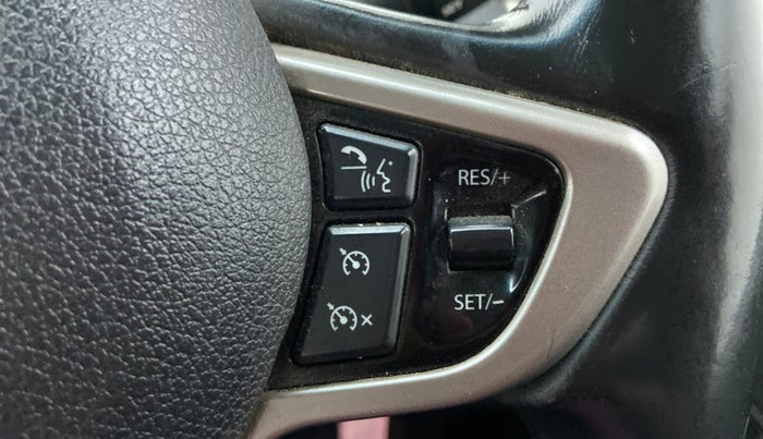 2017 Tata Hexa Varicor 400 XTA, Diesel, Automatic, 31,818 km, Cruise Control