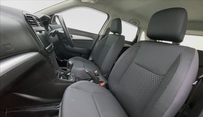 2020 Maruti Vitara Brezza ZXI, Petrol, Manual, 27,862 km, Right Side Front Door Cabin