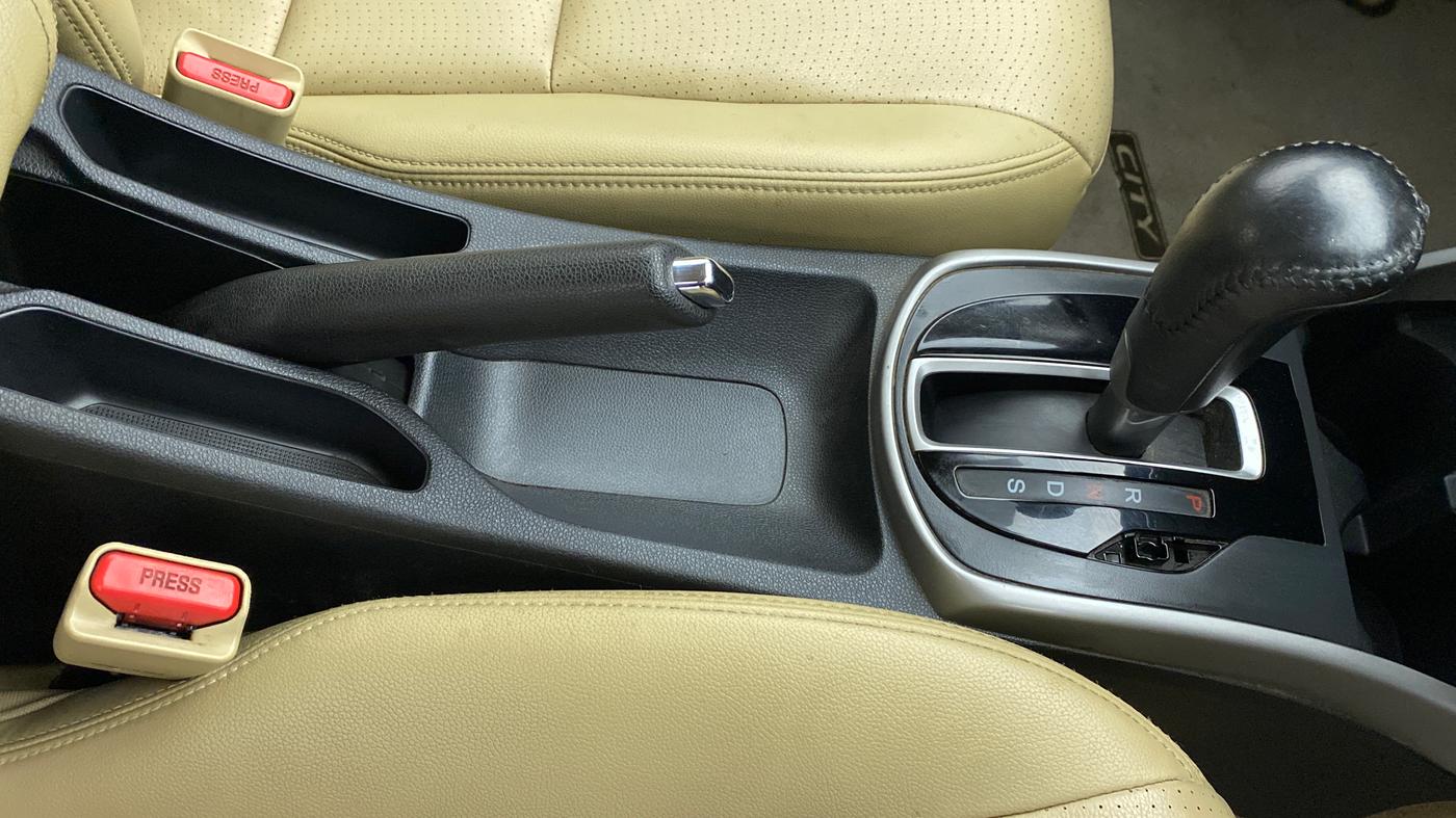 2018 Honda City VX CVT PETROL, Petrol, Automatic, 62,285 km, Gear Lever