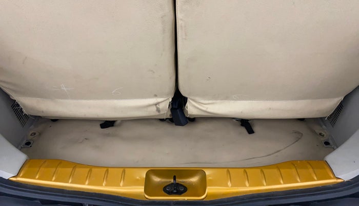 2022 Renault TRIBER RXT AMT, Petrol, Automatic, 14,440 km, Boot Inside