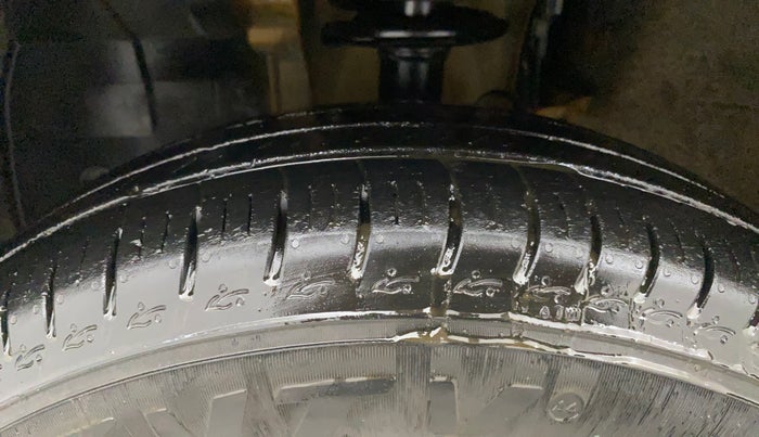 2022 Renault TRIBER RXT AMT, Petrol, Automatic, 14,440 km, Left Front Tyre Tread