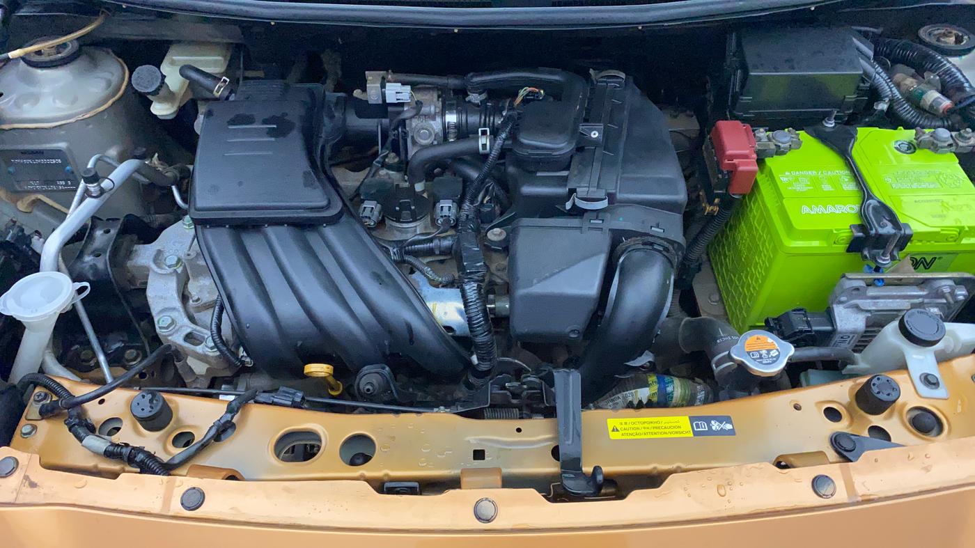 2017 Nissan Micra XV CVT, Petrol, Automatic, 1,09,574 km, Engine View