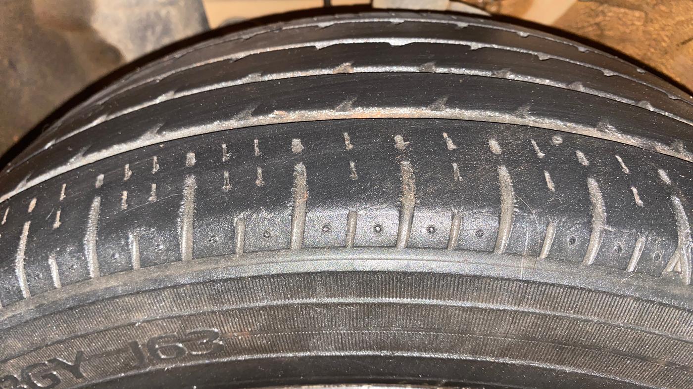 2017 Nissan Micra XV CVT, Petrol, Automatic, 1,09,574 km, Left Front Tyre Tread