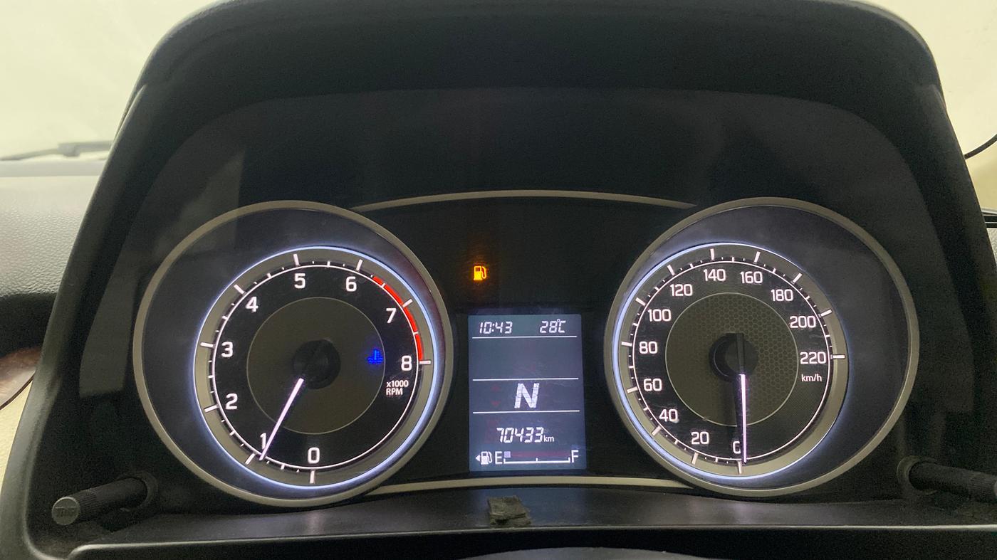 2019 Maruti Dzire ZXI AMT, Petrol, Automatic, 70,413 km, Odometer Image