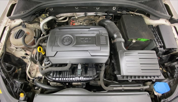 2016 Skoda Octavia 1.8 TSI STYLE PLUS AT, Petrol, Automatic, 85,840 km, Open Bonet