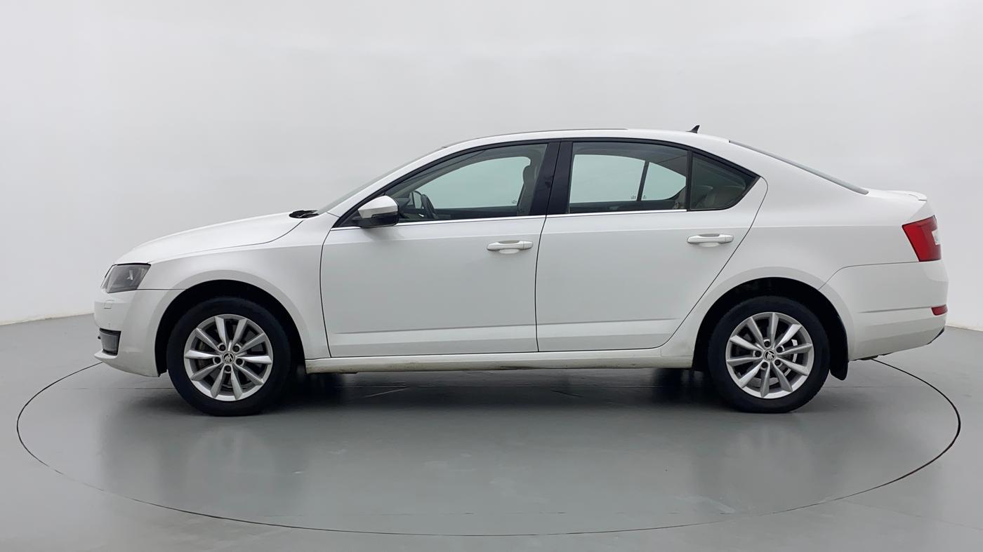 2016 Skoda Octavia 1.8 TSI STYLE PLUS AT, Petrol, Automatic, 85,840 km, Left Side