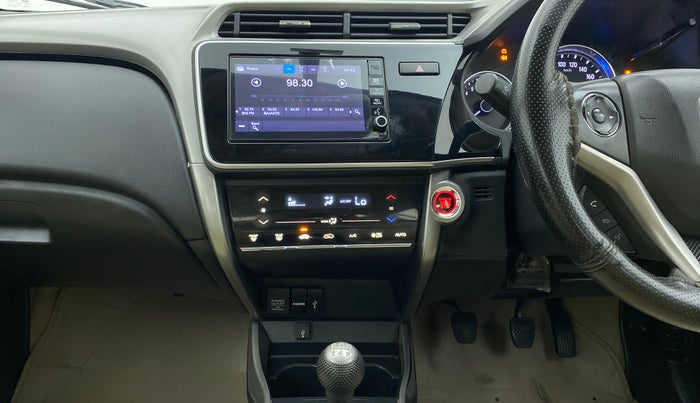 2017 Honda City V MT PETROL, Petrol, Manual, 90,137 km, Air Conditioner