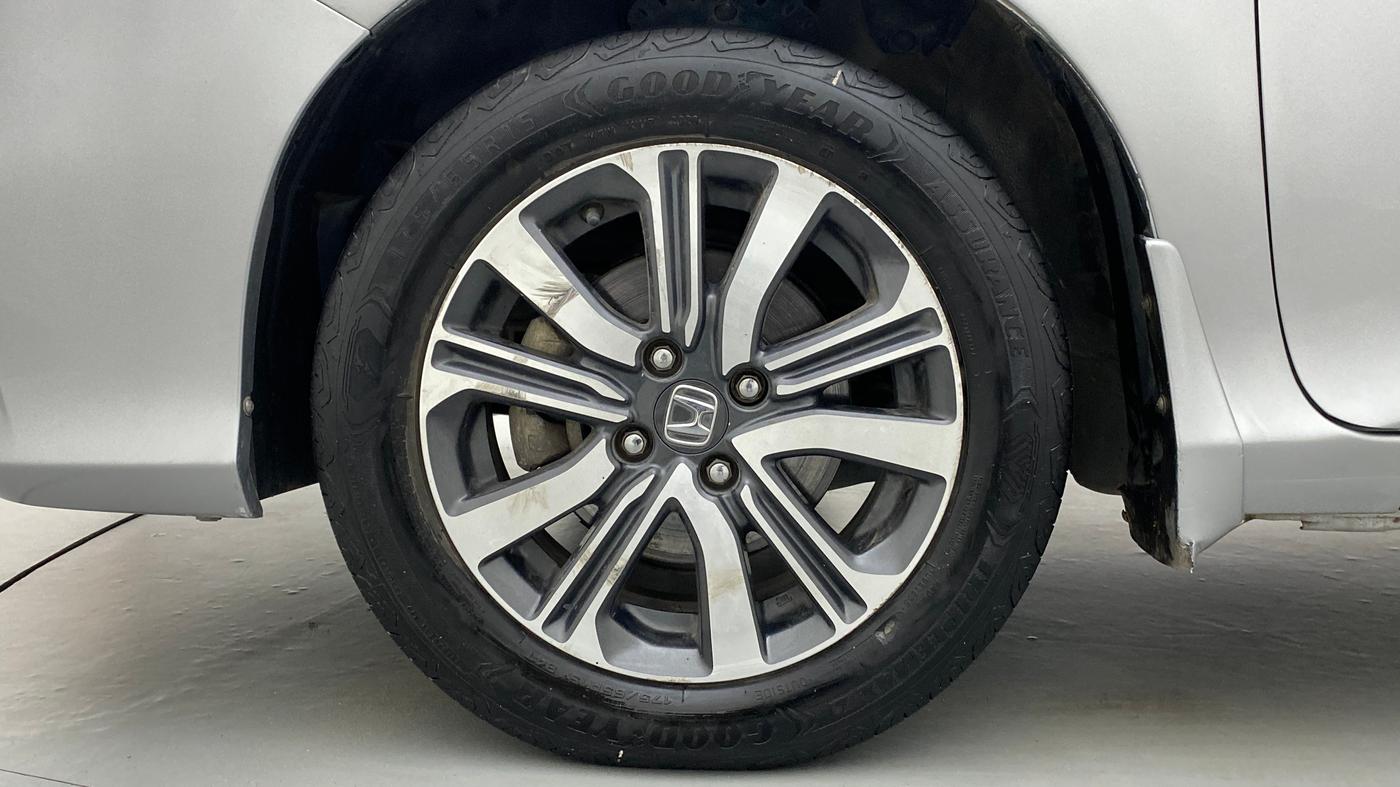 2017 Honda City V MT PETROL, Petrol, Manual, 90,137 km, Left Front Wheel