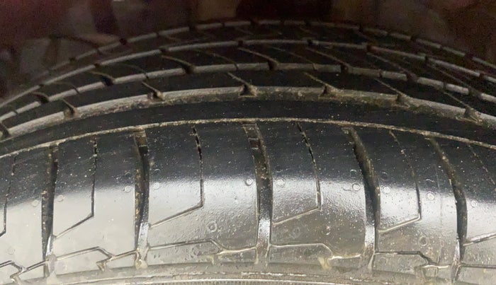 2019 Honda Amaze 1.5L I-DTEC VX CVT, Diesel, Automatic, 55,414 km, Left Front Tyre Tread