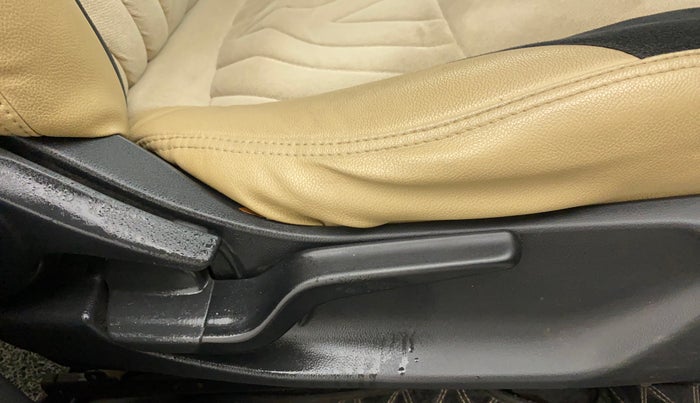 2019 Honda Amaze 1.5L I-DTEC VX CVT, Diesel, Automatic, 55,414 km, Driver Side Adjustment Panel