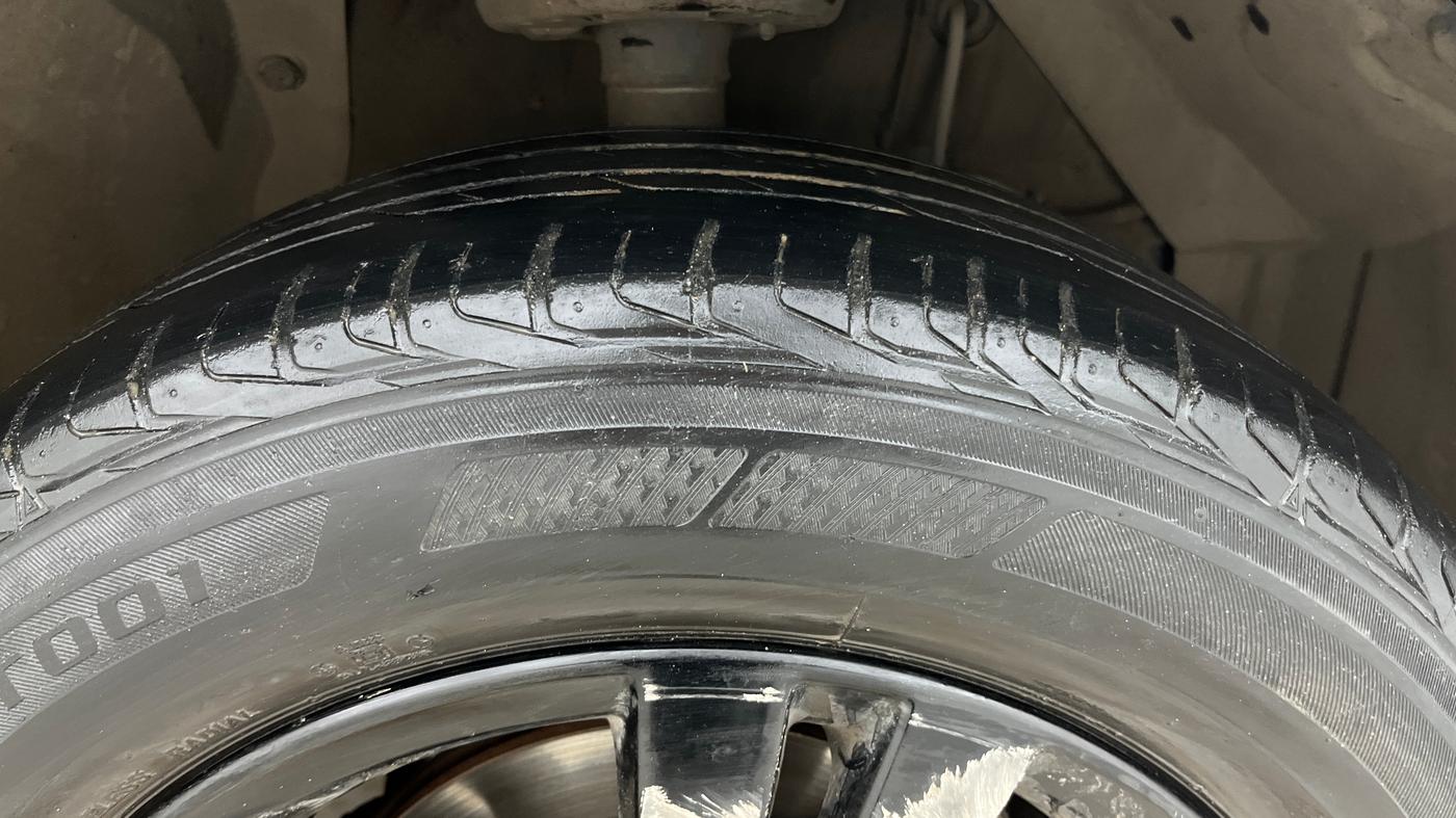 2019 Maruti Vitara Brezza ZDI AMT, Diesel, Automatic, 74,565 km, Right Front Tyre Tread