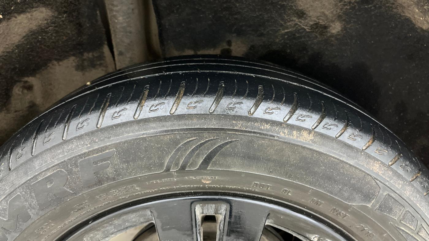 2019 Maruti Vitara Brezza ZDI AMT, Diesel, Automatic, 74,565 km, Right Rear Tyre Tread