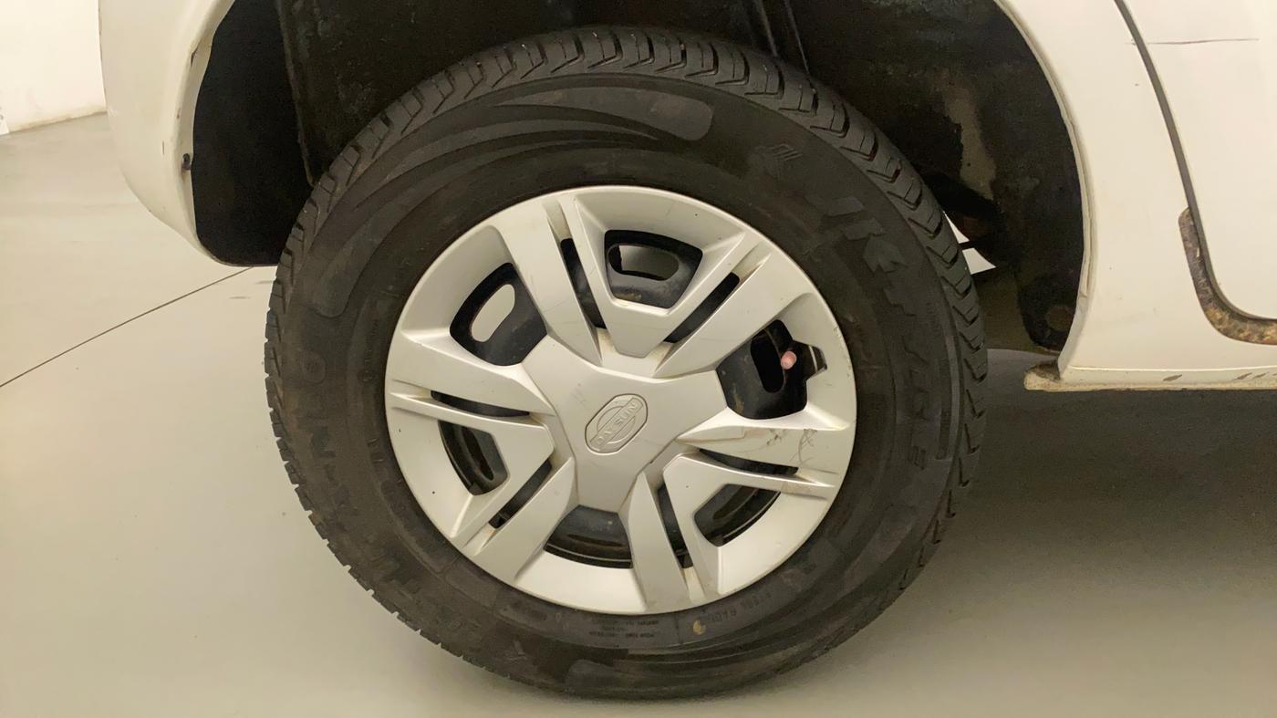2017 Datsun Redi Go S, Petrol, Manual, 38,583 km, Right Rear Wheel