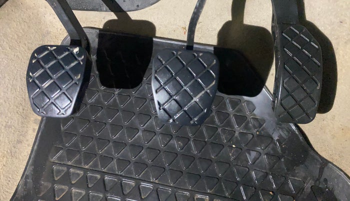 2013 Volkswagen Polo HIGHLINE DIESEL, Diesel, Manual, 71,850 km, Pedals