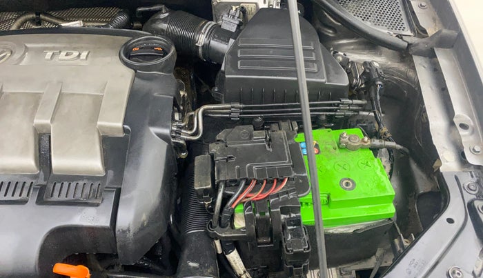 2013 Volkswagen Polo HIGHLINE DIESEL, Diesel, Manual, 71,850 km, Engine View - Left