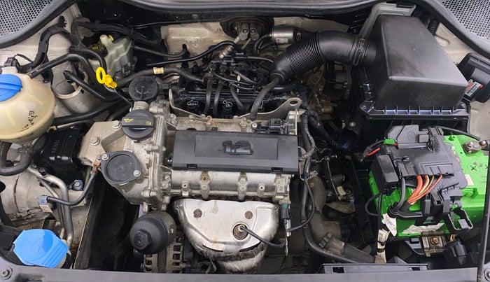 2016 Volkswagen Ameo HIGHLINE1.2L, Petrol, Manual, 65,419 km, Engine View