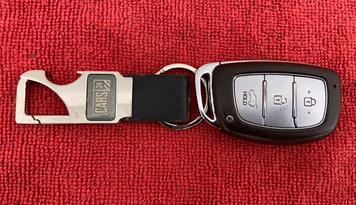 2015 Hyundai Creta 1.6 SX PLUS PETROL, Petrol, Manual, 55,546 km, Key Close Up