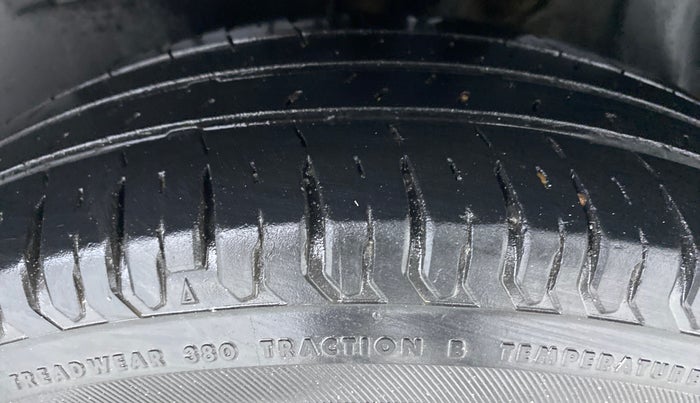 2018 Maruti Dzire VXI AMT, Petrol, Automatic, 60,253 km, Left Rear Tyre Tread