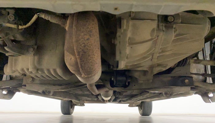 2013 Toyota Etios Liva G, Petrol, Manual, 72,597 km, Front Underbody