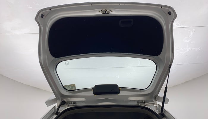 2013 Toyota Etios Liva G, Petrol, Manual, 72,597 km, Boot Door Open