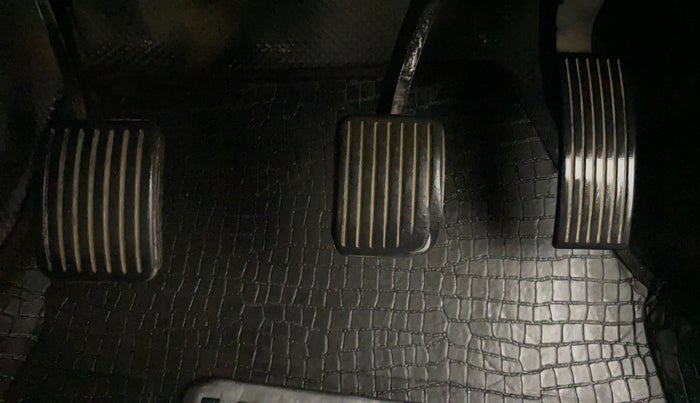 2015 Hyundai Xcent SX 1.2, Petrol, Manual, 48,203 km, Pedals