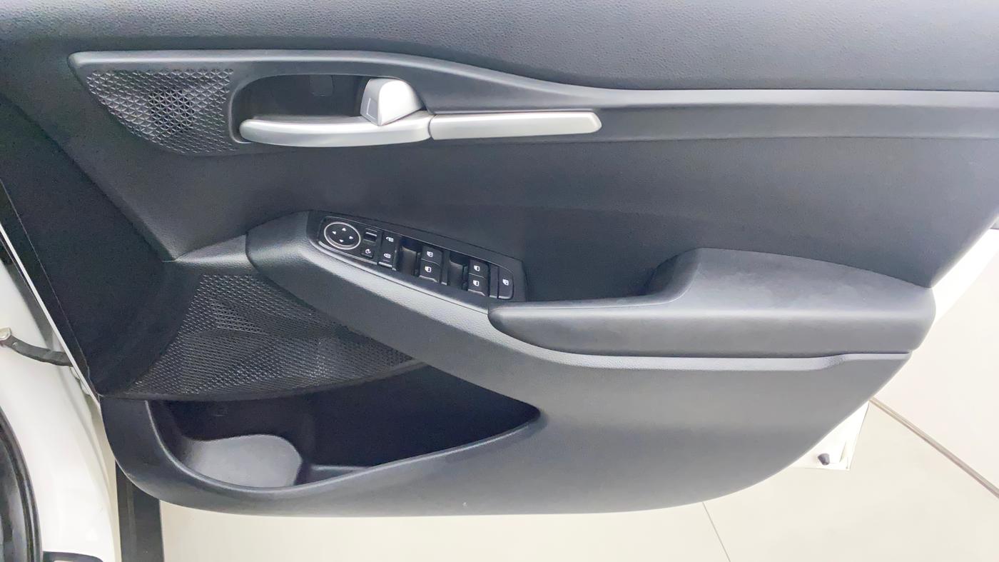 2019 KIA SELTOS HTK PLUS 1.5, Petrol, Manual, 37,125 km, Driver Side Door Panels Control