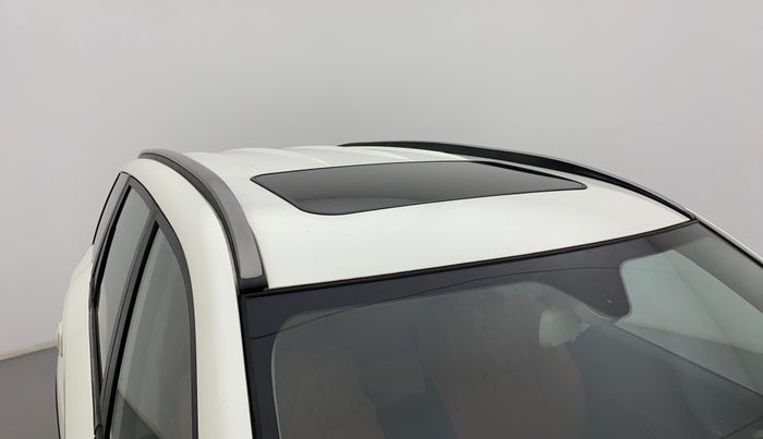 2018 Mahindra XUV500 W9, Diesel, Manual, 66,262 km, Roof