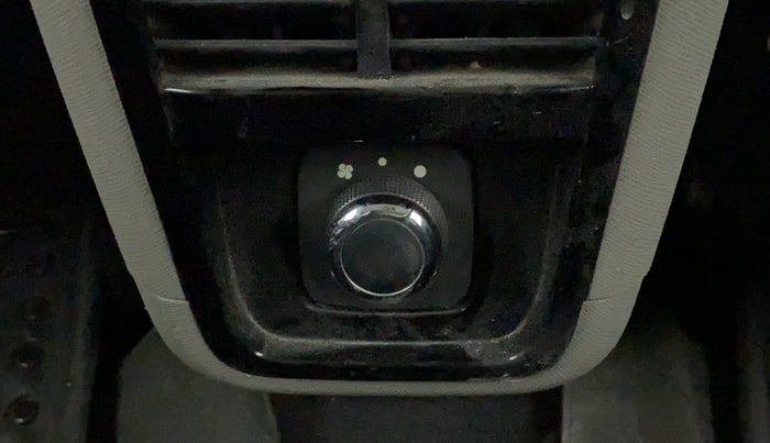 2017 Tata NEXON XZ PLUS PETROL, Petrol, Manual, 54,625 km, Rear AC Temperature Control