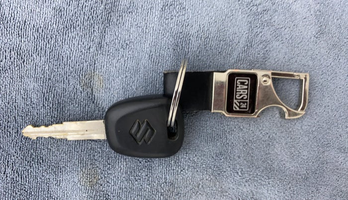 2019 Maruti Alto K10 VXI P, Petrol, Manual, 6,054 km, Key Close Up