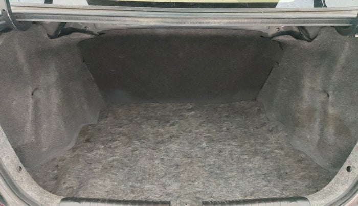 2017 Honda Amaze 1.2L I-VTEC SX, Petrol, Manual, 51,785 km, Boot Inside