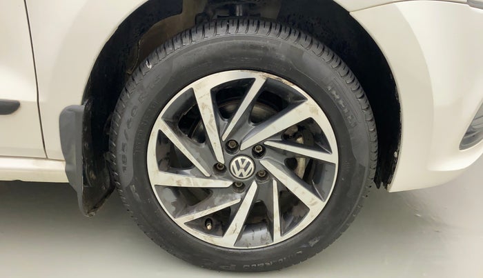 2018 Volkswagen Polo COMFORTLINE 1.0L MPI, Petrol, Manual, 51,642 km, Right Front Wheel