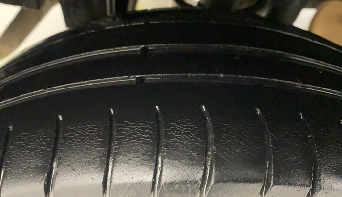 2016 Maruti Alto K10 VXI, Petrol, Manual, 1,13,711 km, Right Rear Tyre Tread