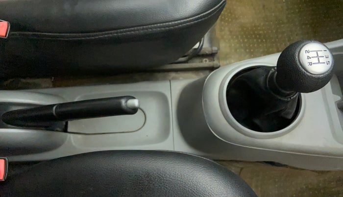 2011 Maruti A Star VXI, Petrol, Manual, 49,501 km, Gear Lever