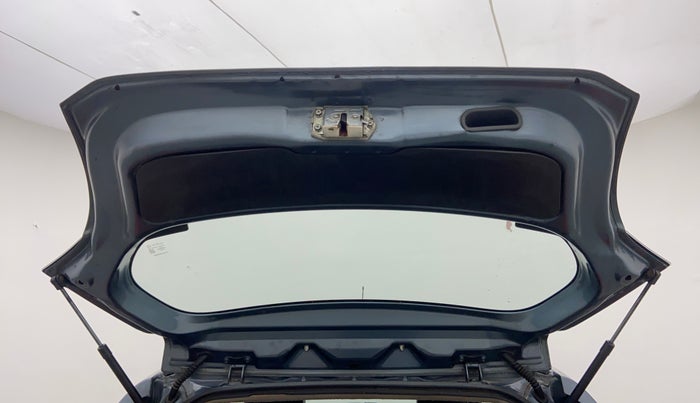 2011 Maruti A Star VXI, Petrol, Manual, 49,501 km, Boot Door Open