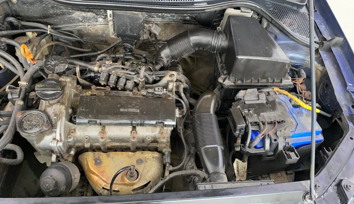 2013 Volkswagen Polo COMFORTLINE 1.2L PETROL, CNG, Manual, 74,931 km, Engine View - Left