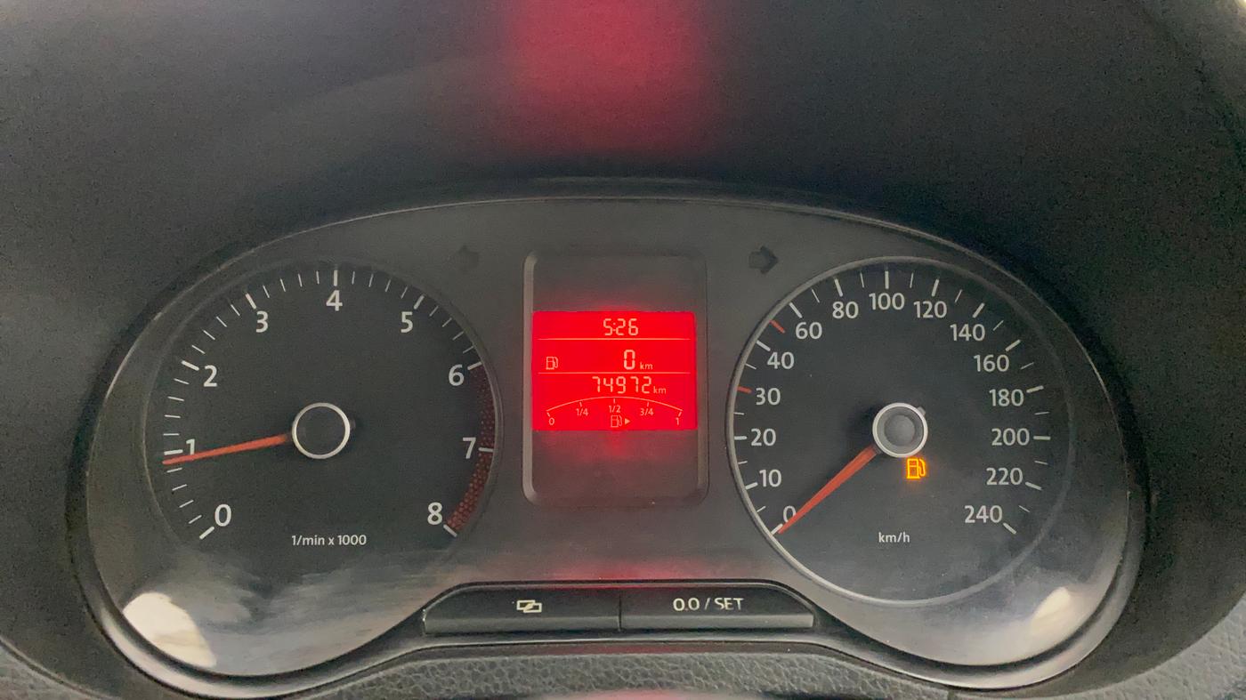 2013 Volkswagen Polo COMFORTLINE 1.2L PETROL, CNG, Manual, 74,931 km, Odometer Image