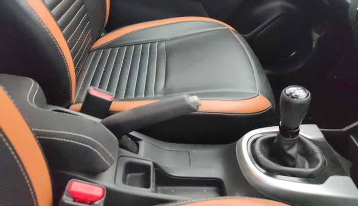 2017 Honda WR-V 1.2L I-VTEC VX MT, Petrol, Manual, 46,036 km, Gear Lever