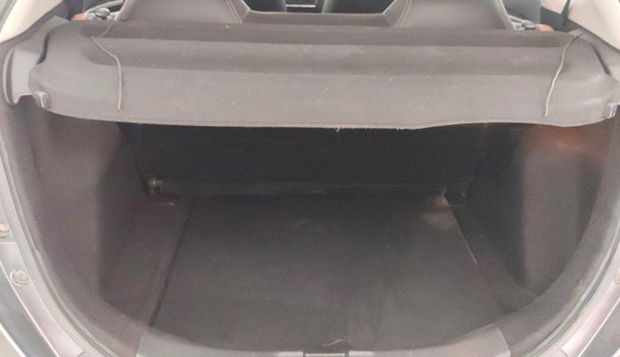 2017 Honda WR-V 1.2L I-VTEC VX MT, Petrol, Manual, 46,036 km, Boot Inside