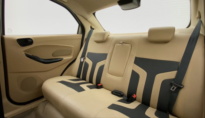 2017 Ford Figo Aspire 1.5 TITANIUM DIESEL, Diesel, Manual, 37,850 km, Right Side Rear Door Cabin