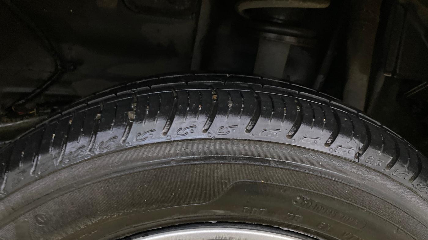 2023 Tata Tiago XZ PLUS CNG, CNG, Manual, 11,972 km, Left Rear Tyre Tread