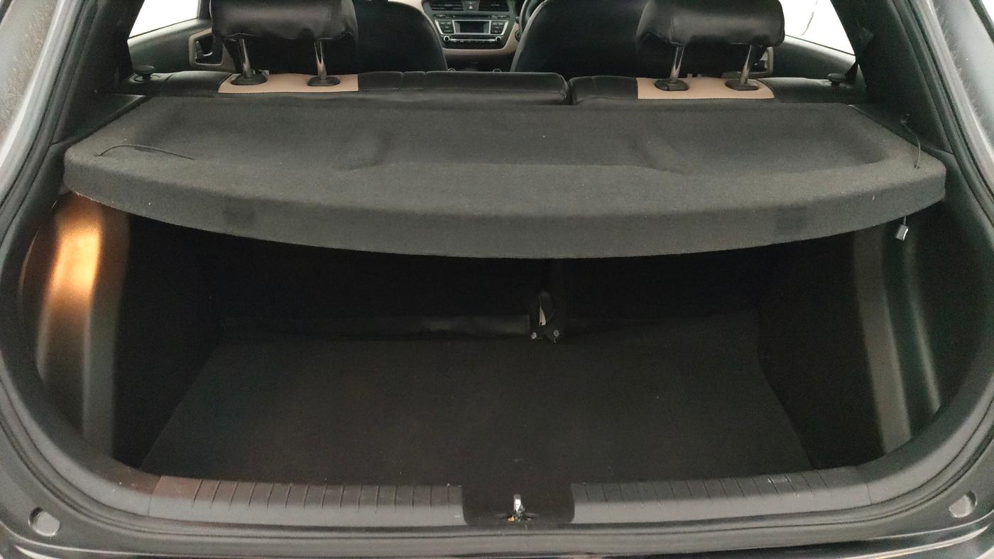 2015 Hyundai Elite i20 ASTA 1.2, Petrol, Manual, 31,991 km, Boot Inside