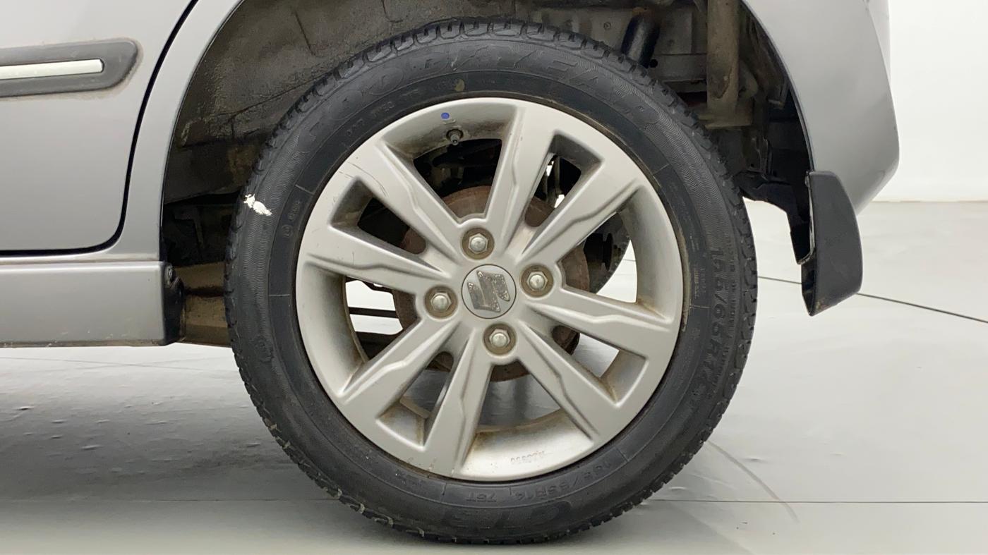 2014 Maruti Wagon R Stingray VXI, Petrol, Manual, 9,872 km, Left Rear Wheel